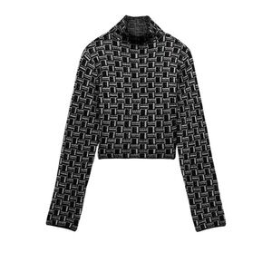 Zara geometric black and white long sleeve cropped sweater